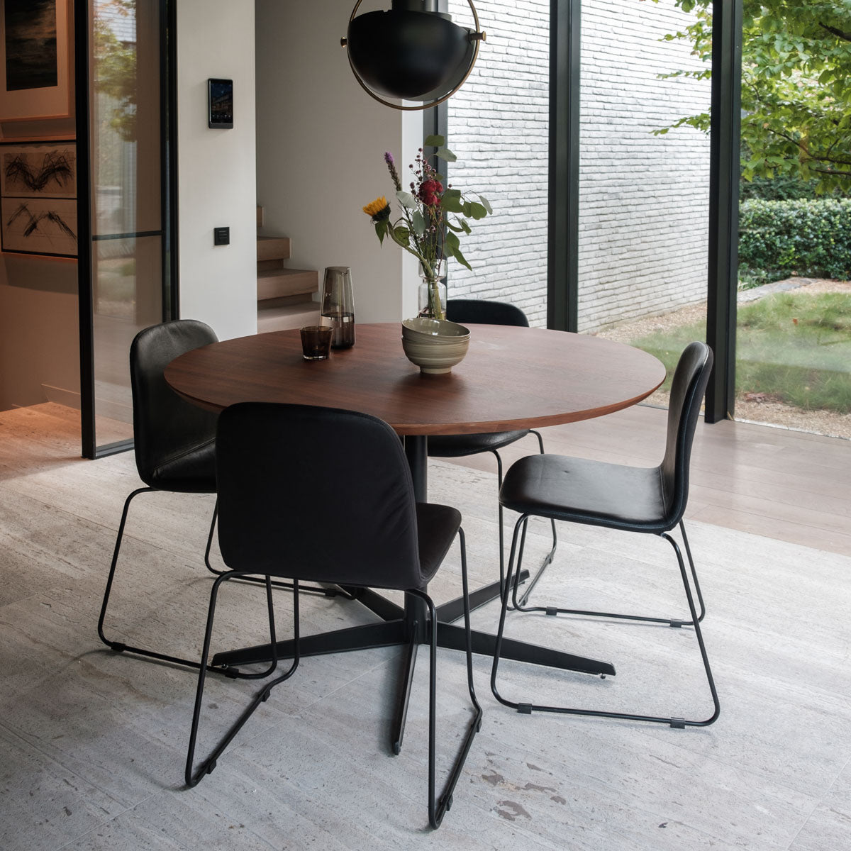 Ess- & Couchtische collection